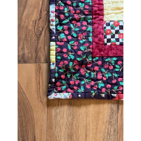 Mary Engelbreit Coffee/ Tea Handmade Patchwork Quilt  Lap Cover 30" x 23" - Picture 4 of 7